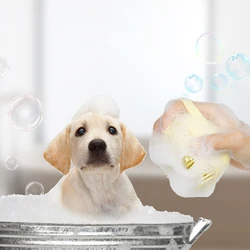 Cepillo de baño multifuncional en silicona suave para perros y gatos