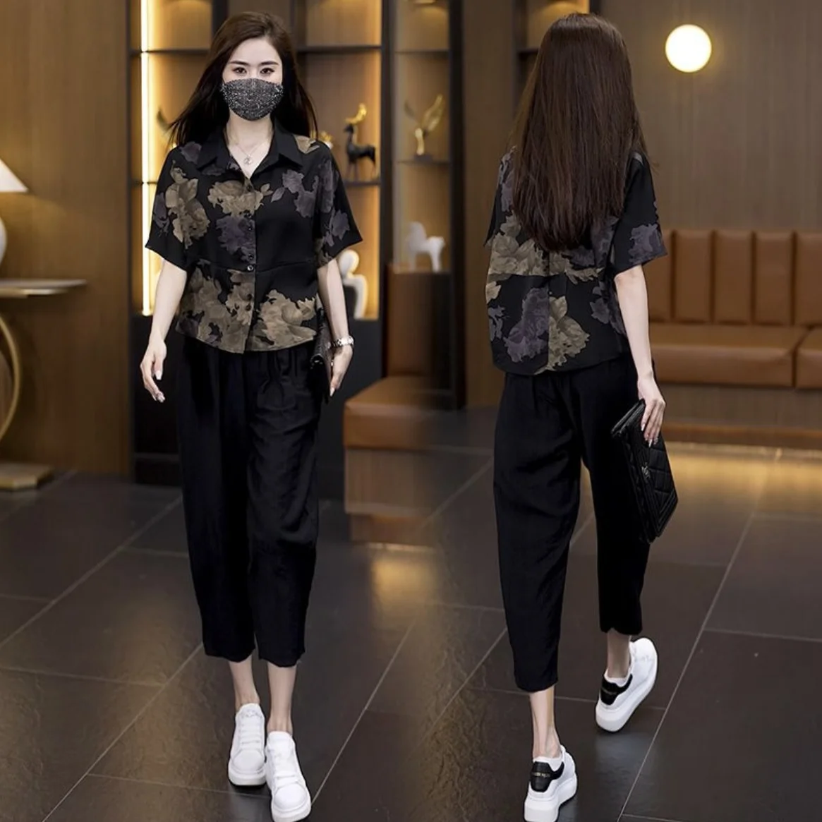 قمصان نسائية قصيرة الأكمام مشروط مقصوصة ملابس الشارع الخارجية Harajuku قميص عصري فني للشباب ذو مظهر حضري