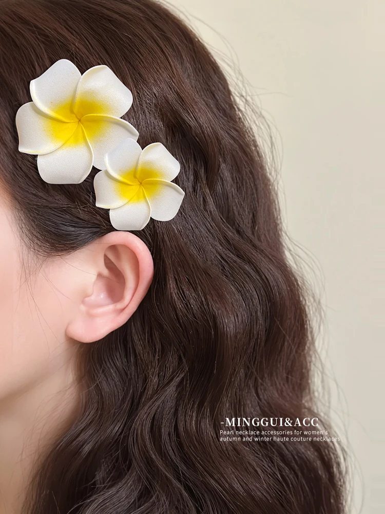 Women Plumeria Flower Hair Clips Girls Aesthetic Hairpins Egg Flower Barrette Hawaiian Wedding Party Bag Hair Accessories