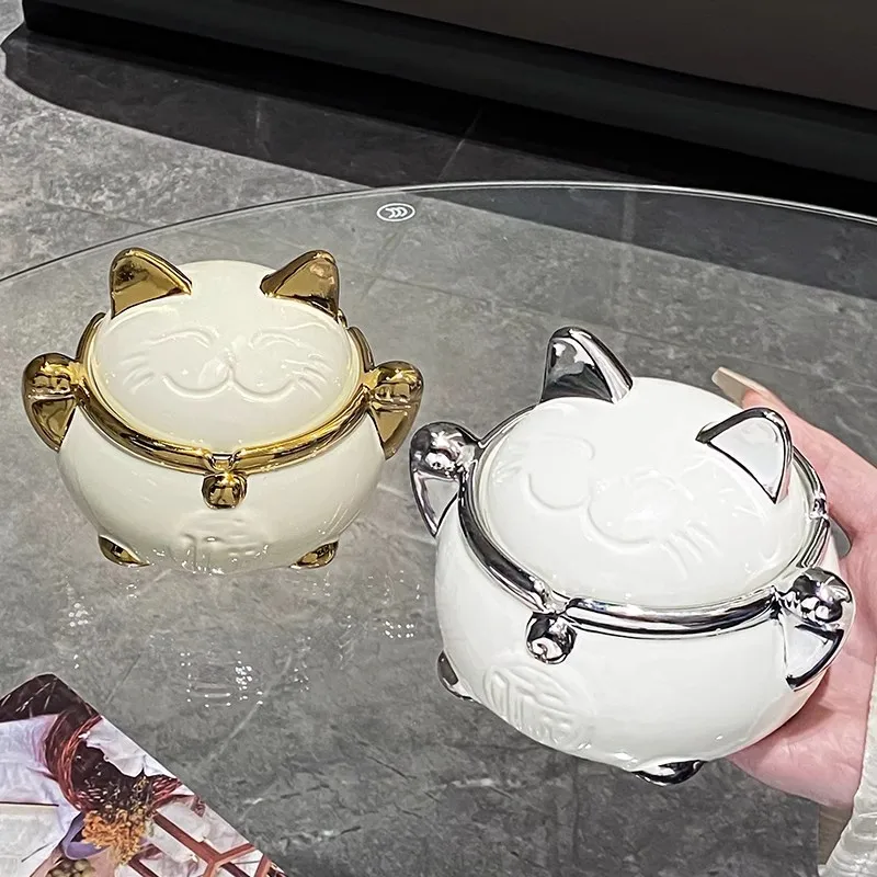 Creative Electroplated Gold and Silver Cat Ceramic Ashtray Exquisite Cartoon Cat Animal Ashtray with Lid Large-capacity Ashtray