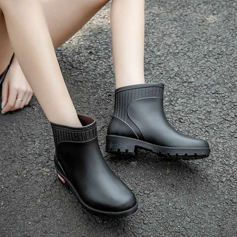 Women's New waterproof boots rubber Anti slip low cut rain boot work Comfortable, casual wear-resistant Mujer botas de lluvia