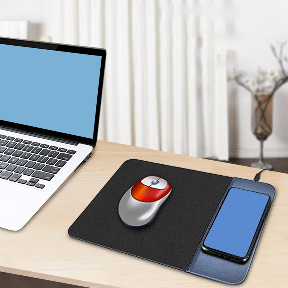 

Wireless Charging Mouse Pad 15W Seamless Craftsmanship Waterproof Coating Flexible Folding Compact Storage High Precision