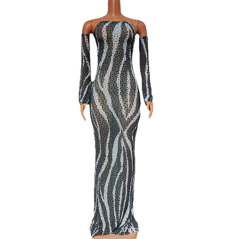 Fashion Black And White Contrasting Colors Temperament Drape Dress Female Singer Commercial Performance Stage Banquet Host Dress