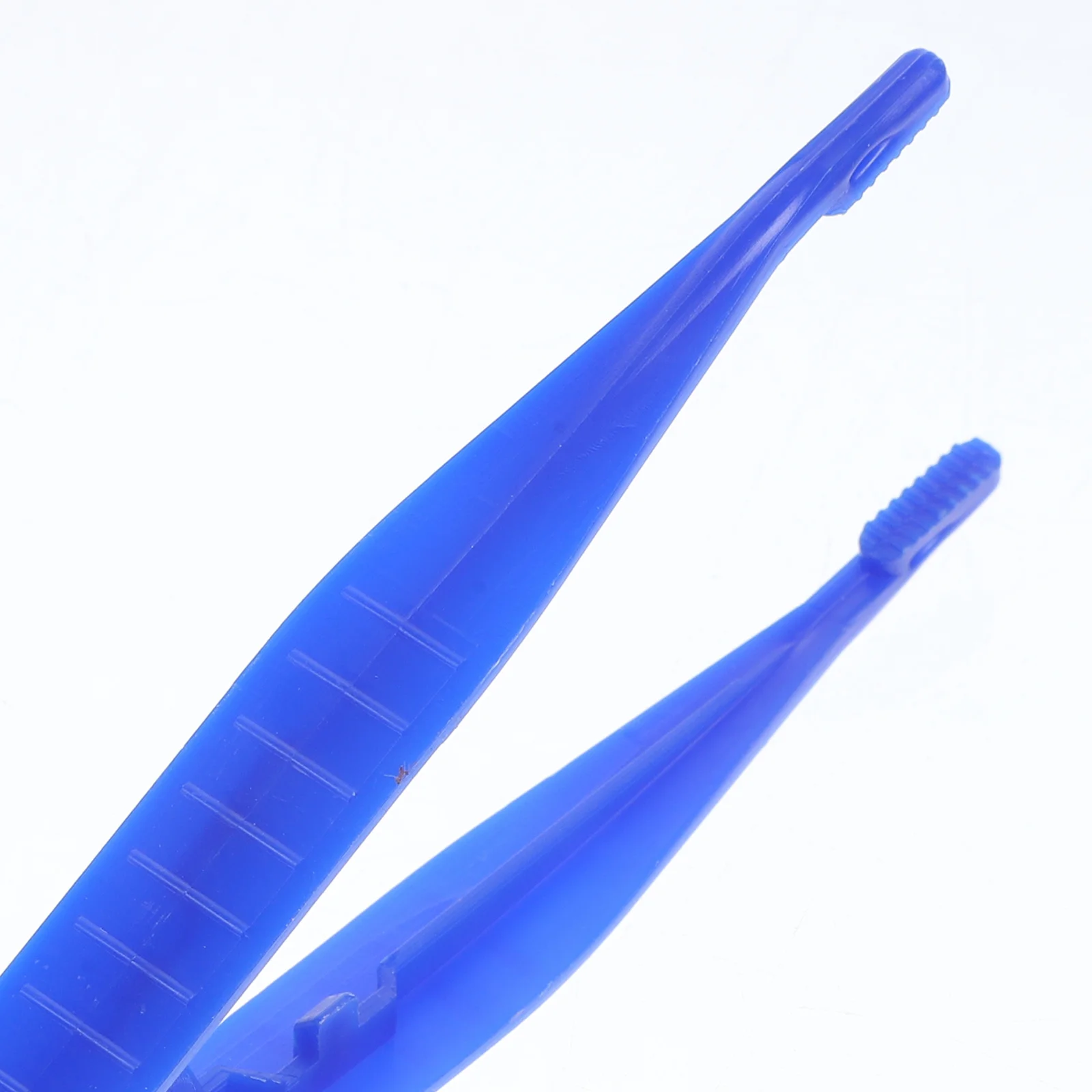 

15Pcs Plastic Tweezers for Crafts Bead Handling Sticker Placement First Aid Kit Supplies Premium Disposable Forceps Tool