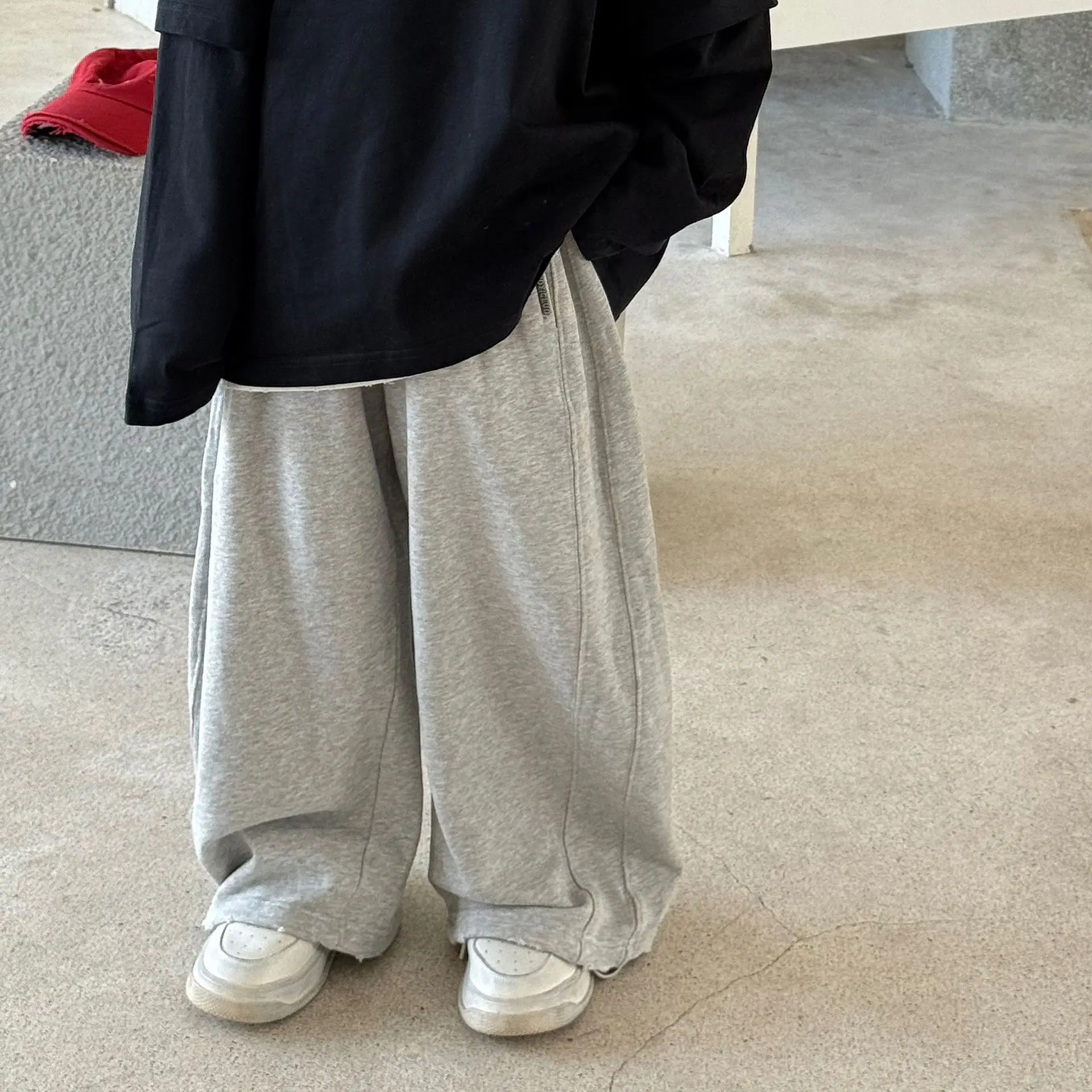 Kinder Kleidung Jungen Mode Einfarbig Einfache Lose Jogginghose 2025, Herbst Neue Stil Jungen Koreanischen Stil Beiläufige Breite Bein Hosen