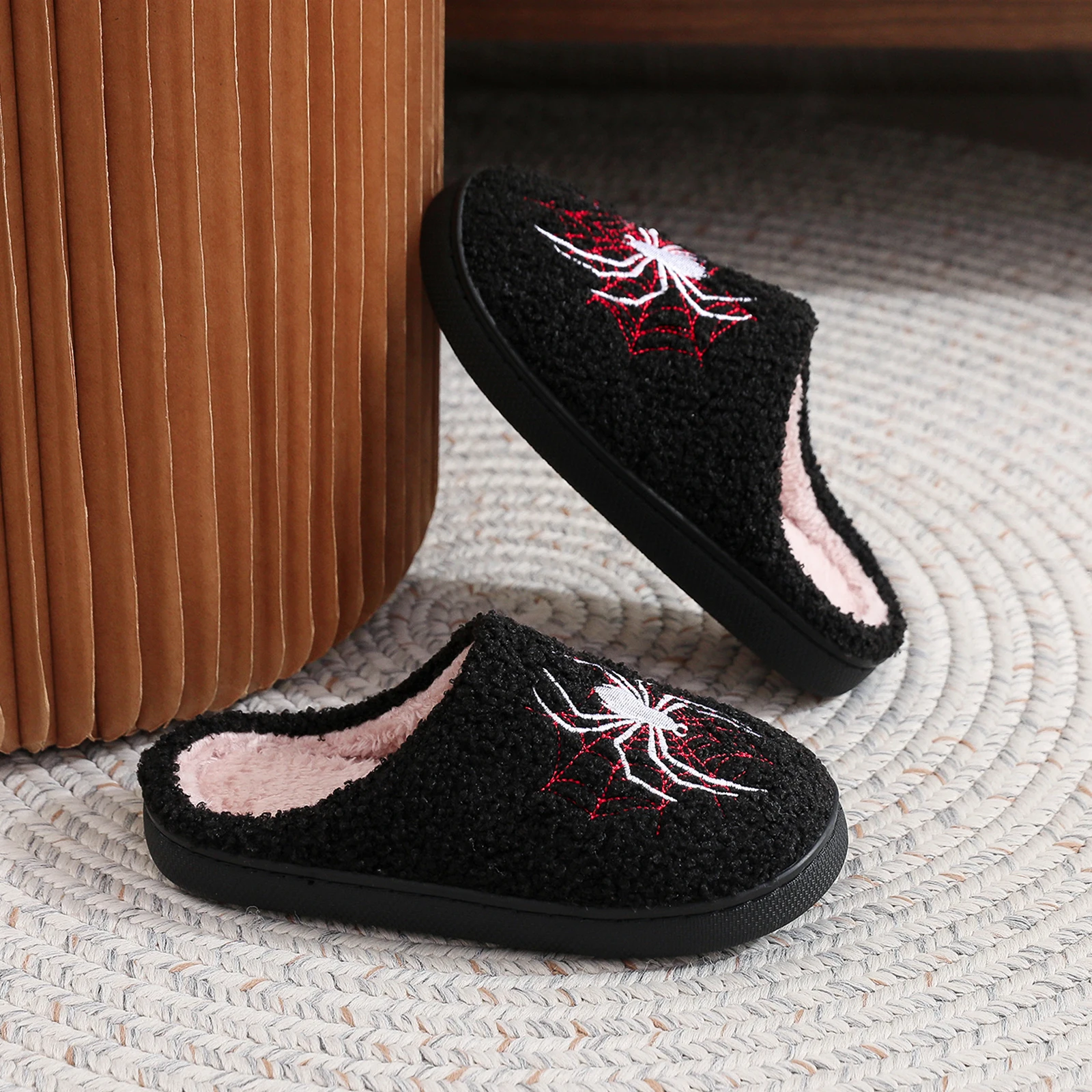 Halloween Spider Slippers Anti-slip Animal Slippers House Slippers for Women Men Adults Winter Warm