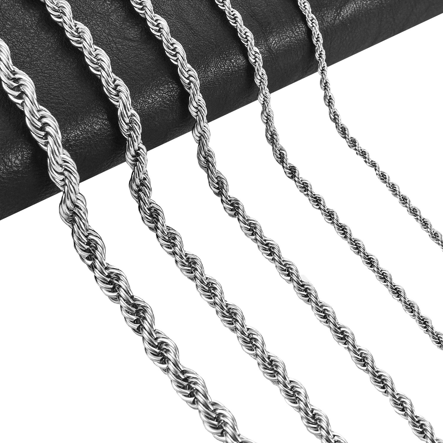 Herren Silberfarbene Edelstahl-Seilkette Halskette für Männer und Frauen Punk Hip-Hop Gedrehte Gliederkette Schmuck Geschenk