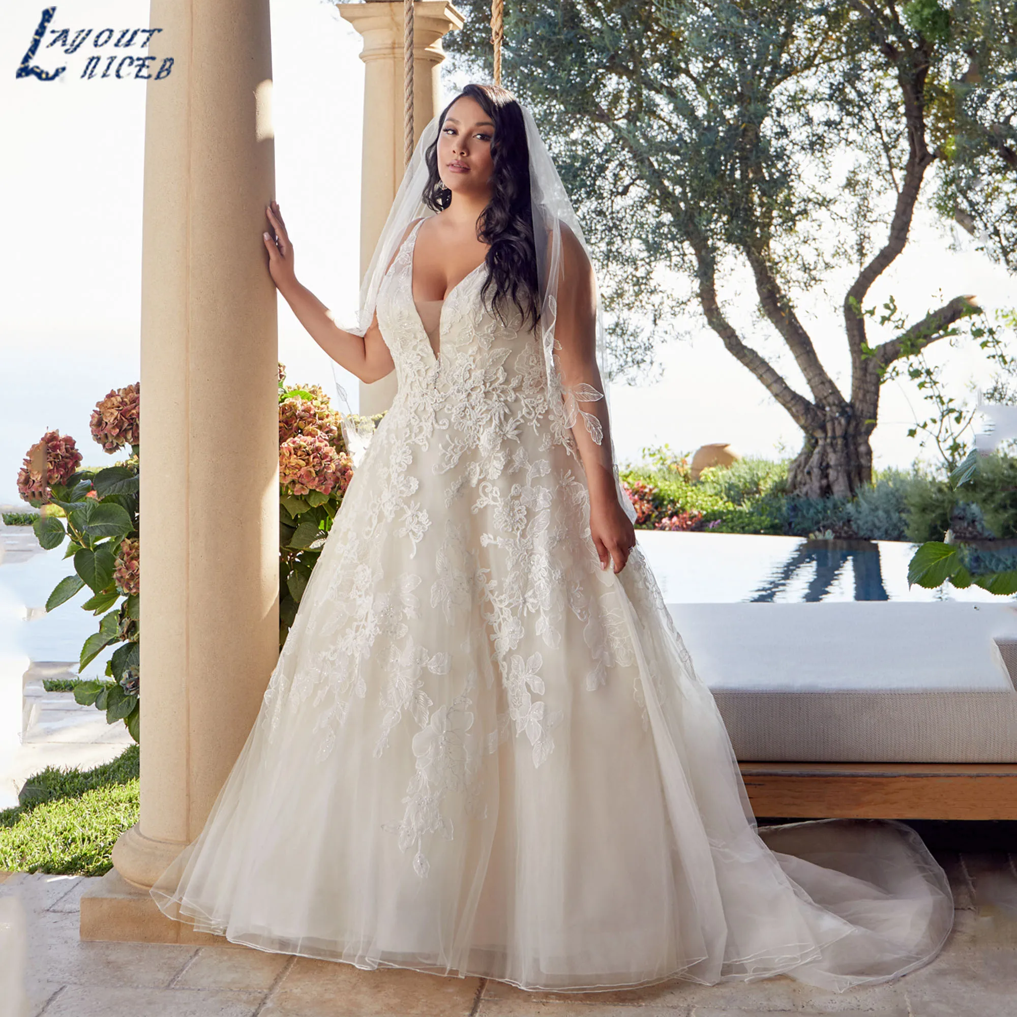 

LAYOUT NICEB Plus Size Wedding Dresses Sleeveless Backless Appliques Bride Gown A-Line V-Neck Tulle vestido femininos Customized