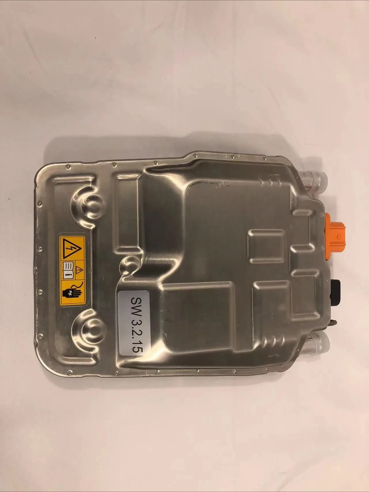 Suitable for Land Rover Hybrid Heater, air Conditioning Heater, New Energy Vehicle Battery Heater   JPLA-18K600-AC
