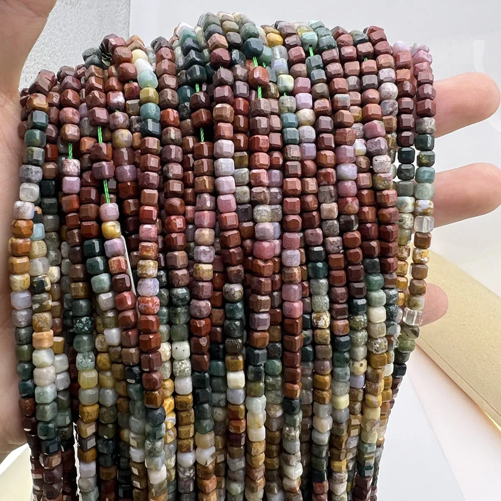 

Natural Gradient Color Ocean Agate Stone Faceted Cube Cut Stone Loose Spacer Beads Strands Jewelry Making Accessories DIY Bead