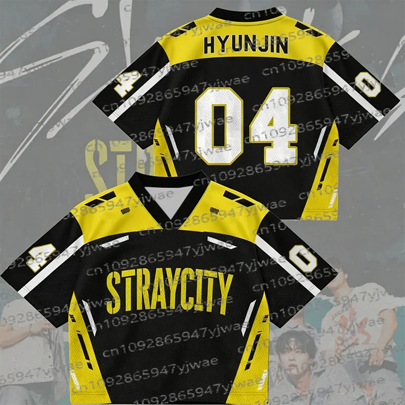 Camiseta de Futebol com Decote em V da Tour de Concertos Kpop Rebel Stray City 2026, Moda Streetwear, Manga Curta, Verão, para Homens e Mulheres