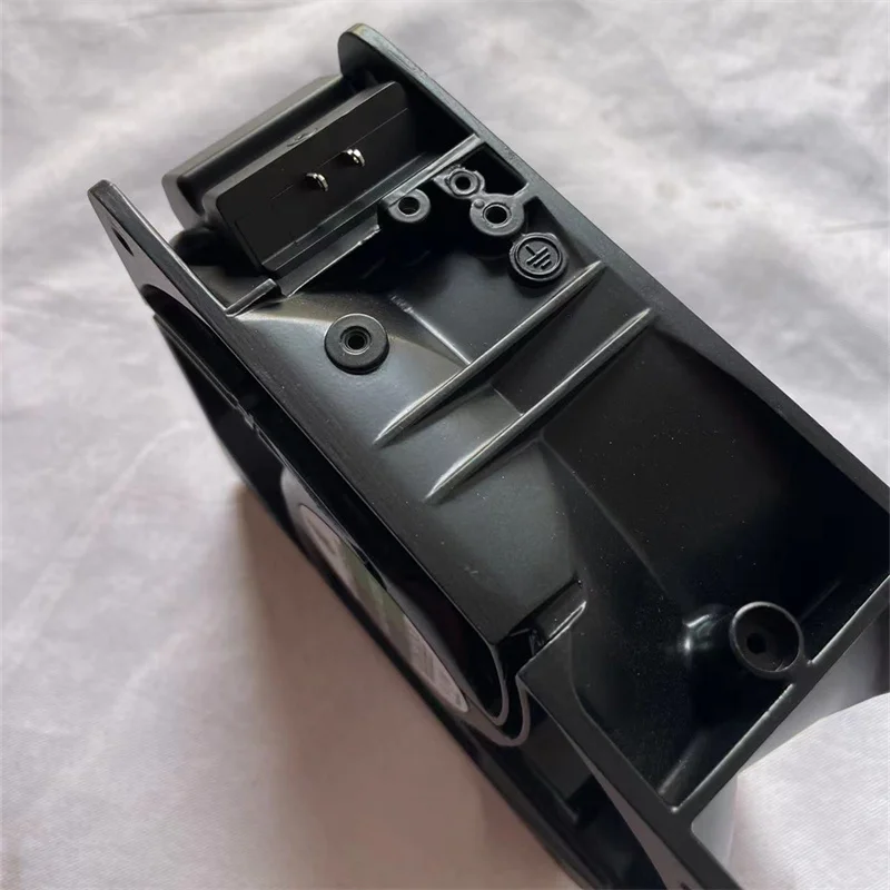 G16062HA2BT Axial Flow พัดลม 160x160x62 มม.0.24A 220V AC พัดลมระบายความร้อน