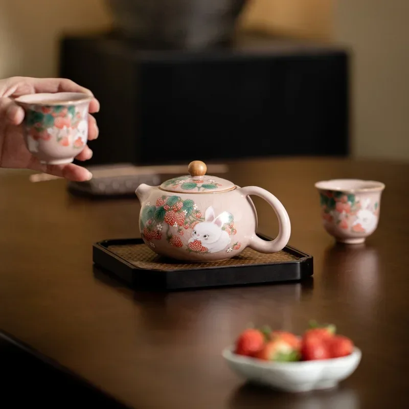 Ceramic Teapot and Teacup Set Cute Kung Fu Tea Set Tea Table Accessories Ladies Pink 1 Pot 2 Cups Chinese Tea Set