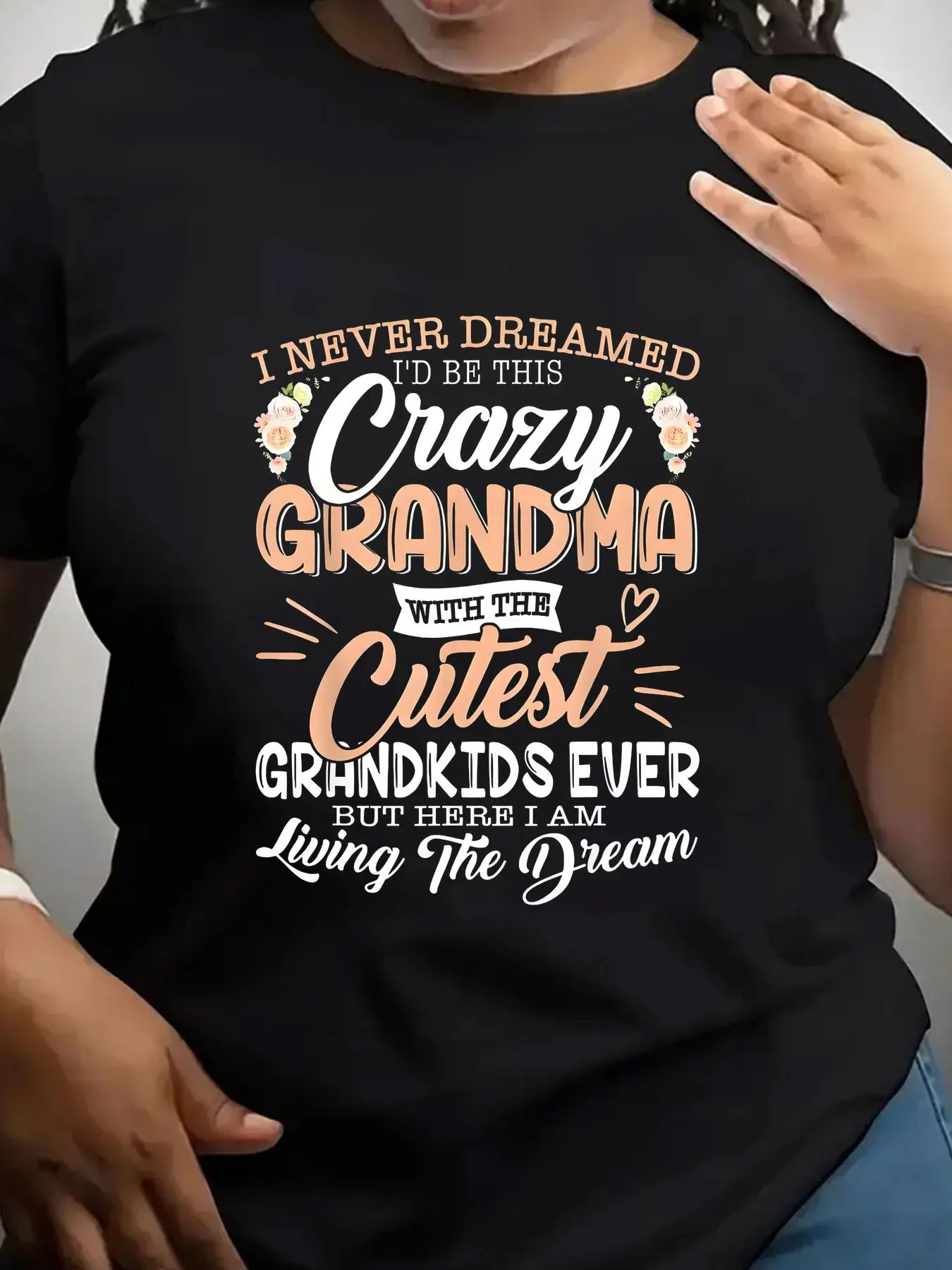 Women's Trendy Crew Neck T-Shirt Crazy Grandma Cutest Grandkids Dream Suitable for Casual Sportswear