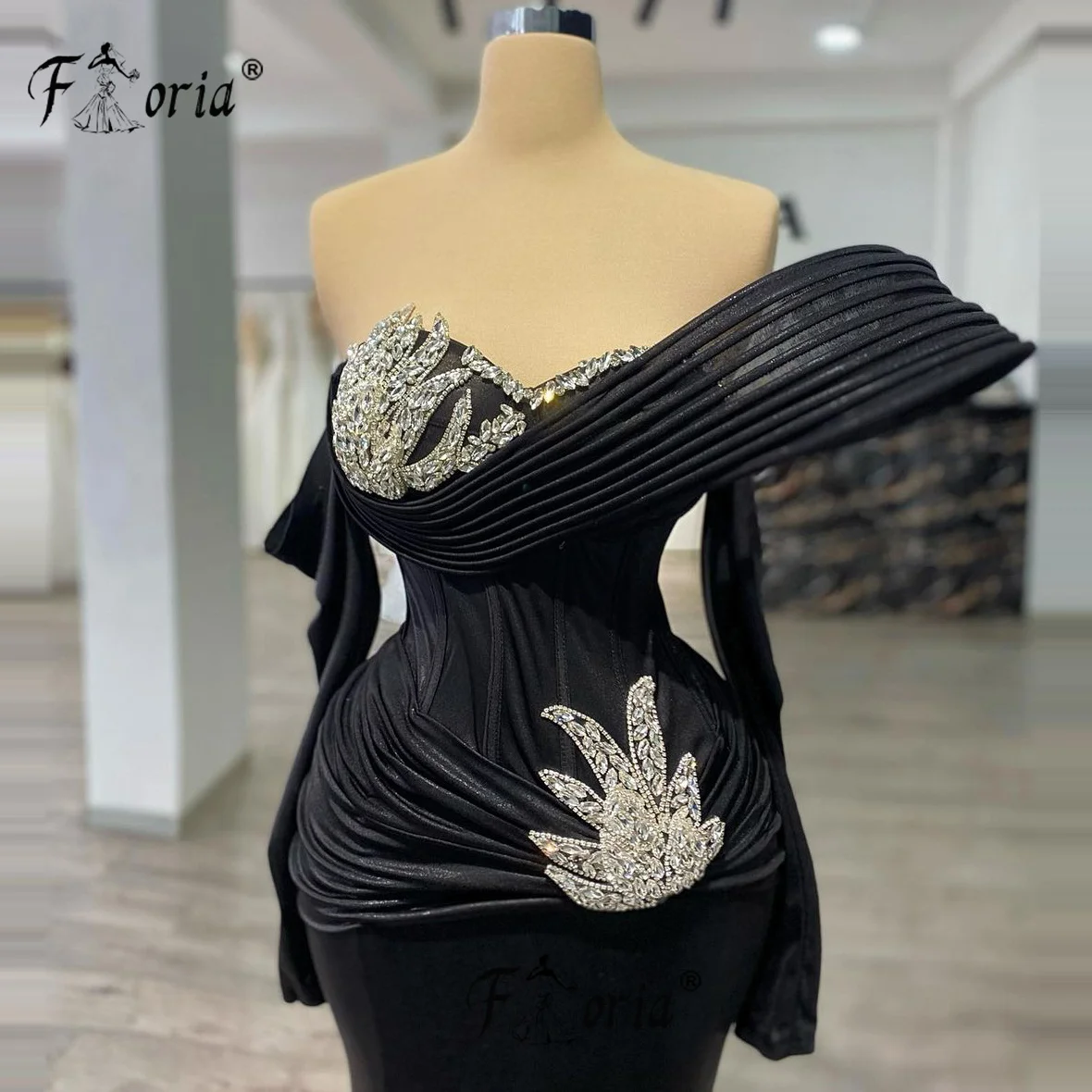Luxury Dubai Beaded Pearl Evening Dresses Long Cape Sleeves Customized Crystals Mermaid Wedding Dress vestidos de novia Bride