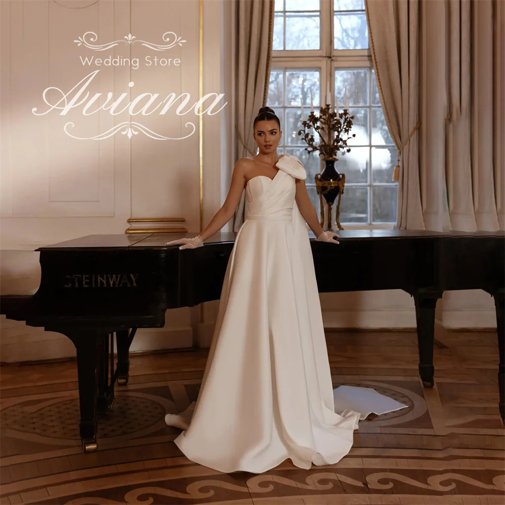 

Aviana Customized Wedding Dress Bridal Gown One Shoulder Bow Detail Sweetheart Sweep Train A-Line Elegant Charming New Design