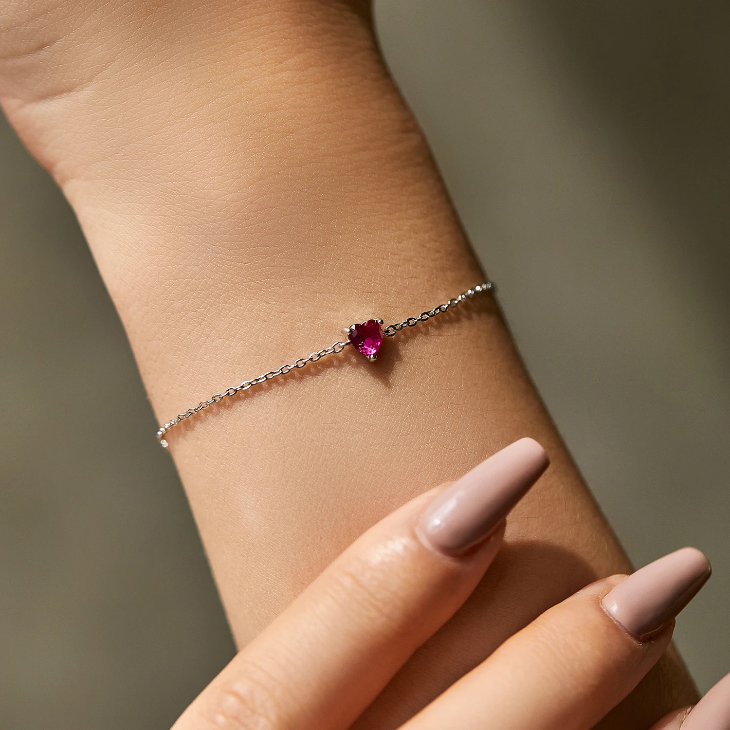 MODIAN 925 Sterling Silver Romantic Rose Red Zirconia Heart Bracelet Elegant Simple Link Chain For Women Fine Jewelry Gifts