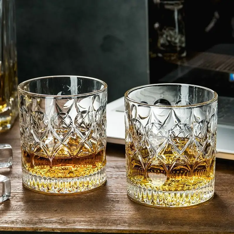 2pcs 유리 컵 위스키 330ml 릴리프 컵 Drinkware 주방 안경 칵테일 아이스 커피 맥주 물 가정용 와인 유리 세트