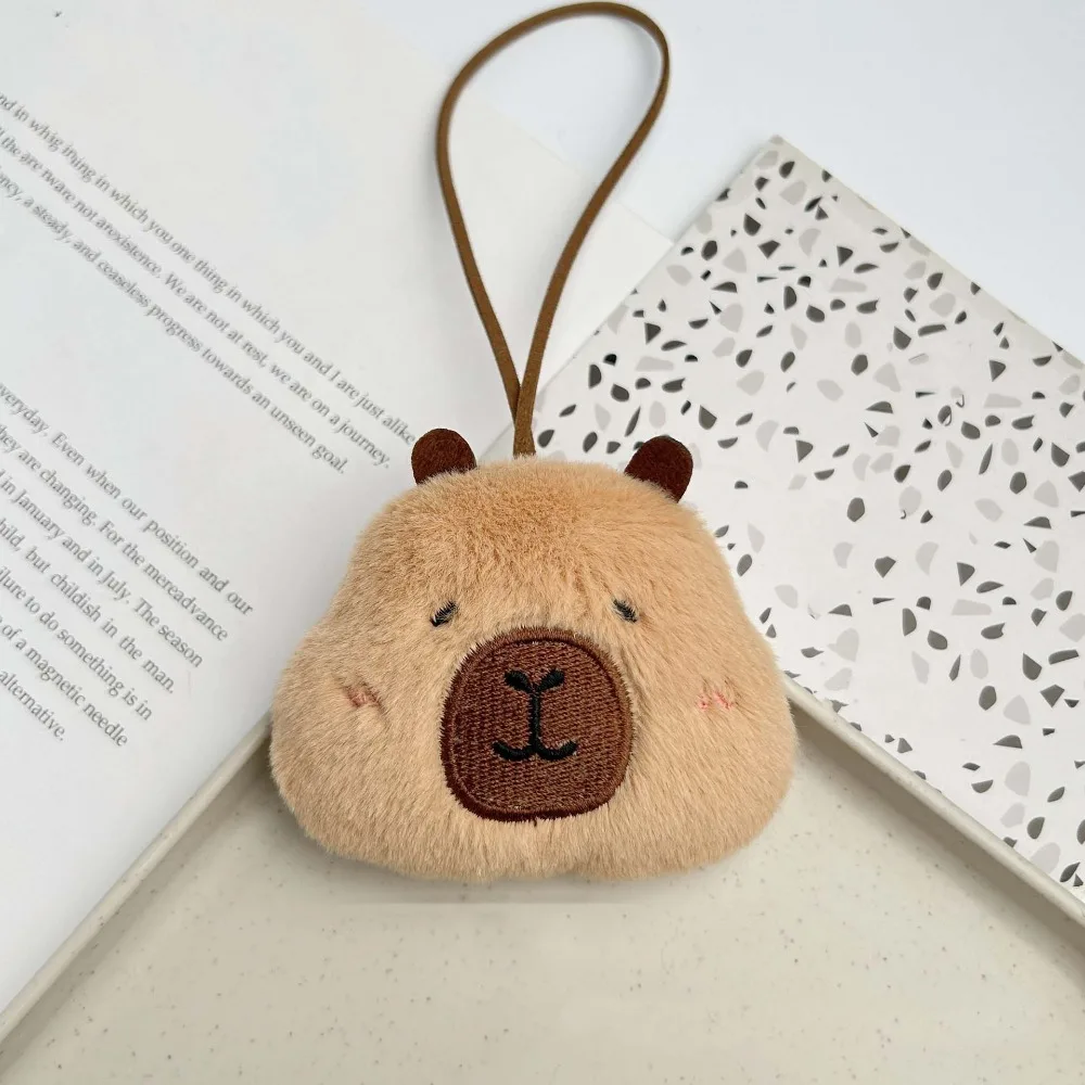 Portachiavi in peluche con capibara strabile, segnale acustico lampeggiante, portachiavi con capibara, naso coreggiato, cuore, ciondolo animale dei cartoni animati, scuola