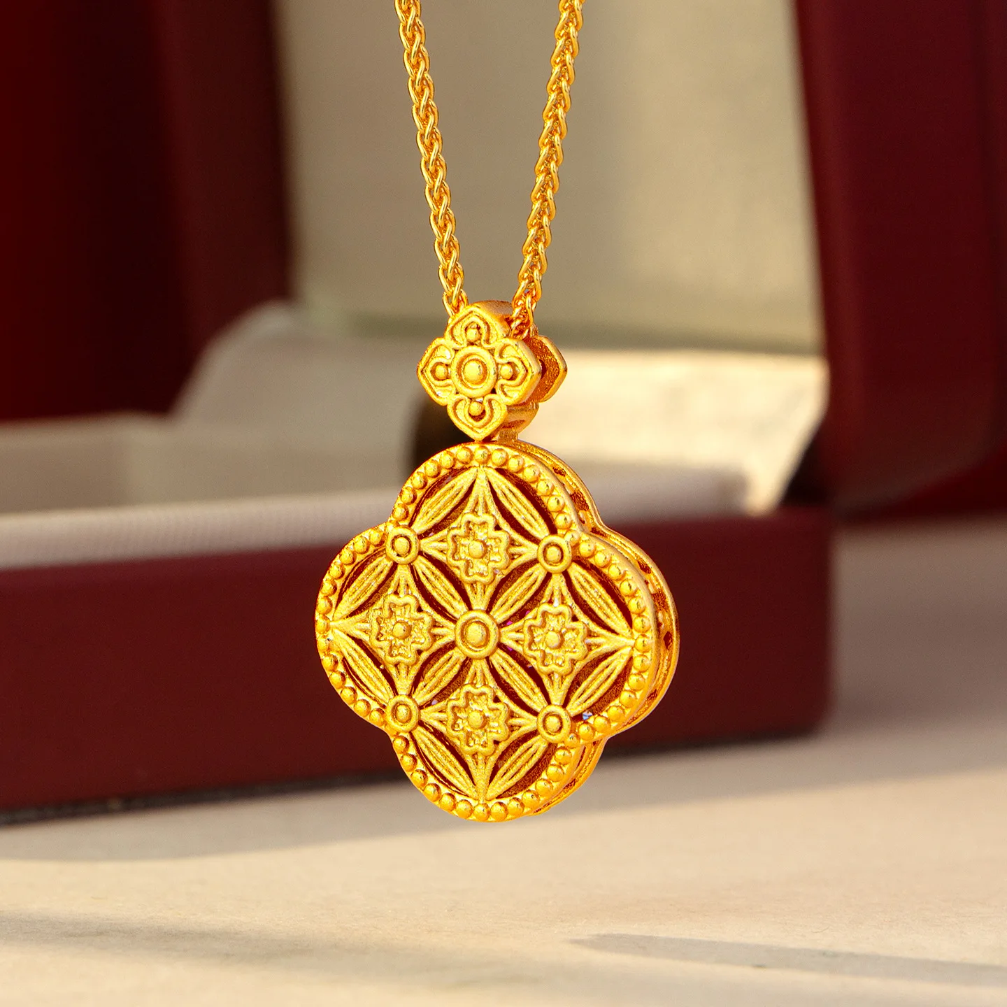 Gold store new 9999 24K real gold ancient method point diamond hollow four-leaf flower pendant women's versatile choker necklace