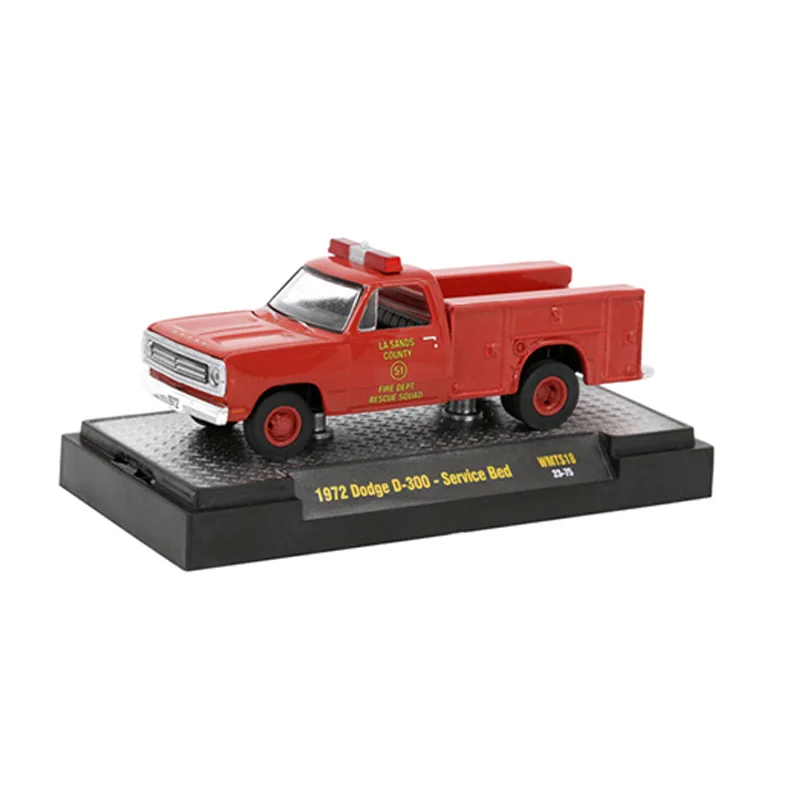 

M2 Machines 1:64 1972 D-300 — сервисная кровать, оригинальная коллекция моделей автомобилей из натурального сплава и украшения, новая упаковка