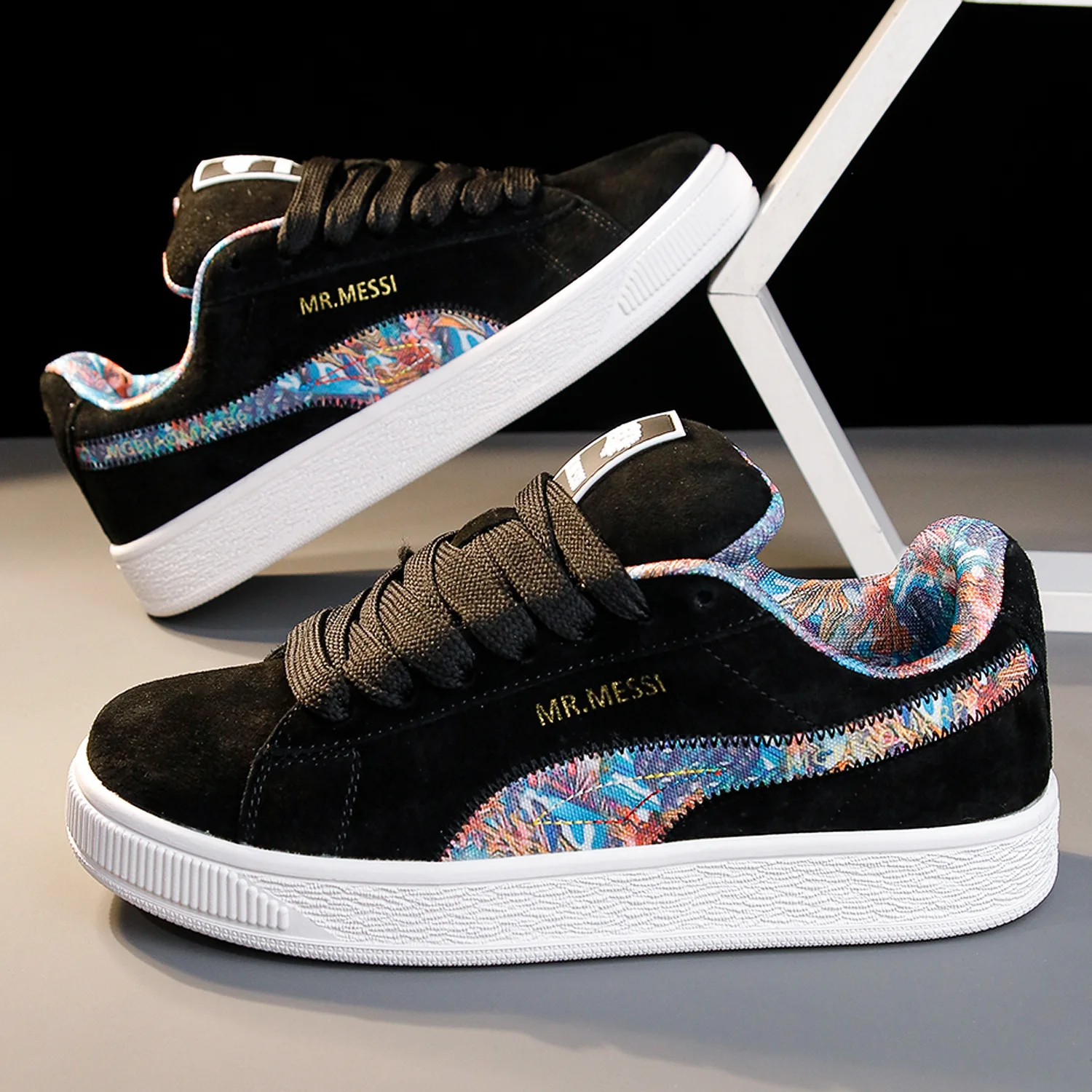 

Couple's Casual Shoes New Non Slip Wear Resistant Soft Sole Platform Sneakers Man Fashion Comfortable Woman Flats