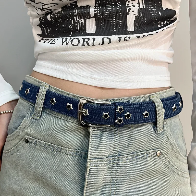 1 unidad de cinturón de lujo a la moda, accesorios Punk negros, faja vaquera azul, HipHop Y2k, cinturón con hebilla ahuecada de estrella, para hombres y mujeres