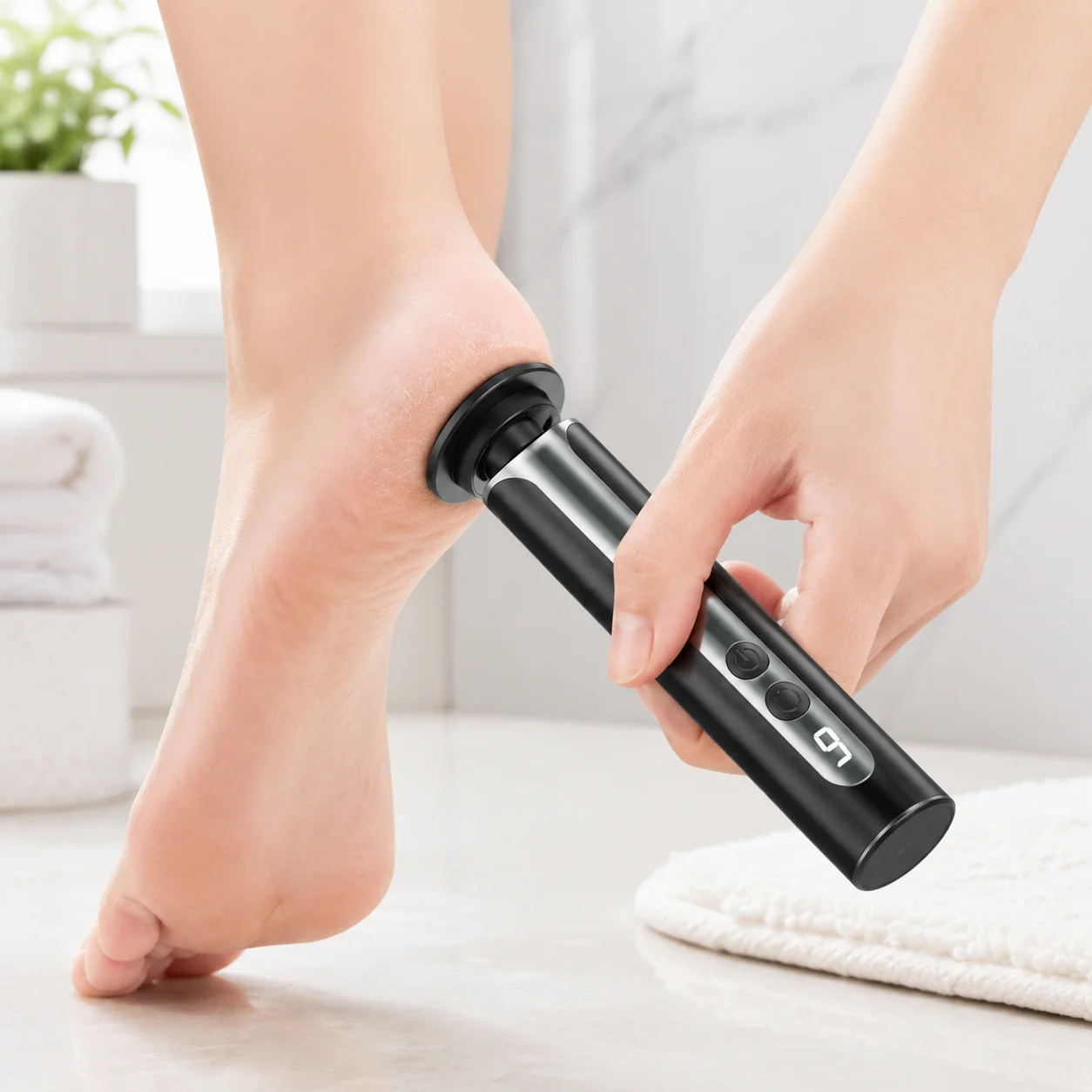 Electric Foot File Callus Remover - Nail Care Foot Exfoliating Pad Softening Hard Skin Pedicure Foot Care Device