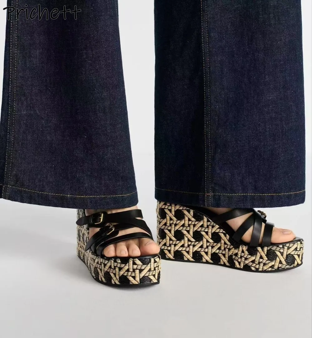 

Thick Soled Multi Buckle Sandals Weave Shape Wedges Mixed Color 2025 Summer Slippers Platform Women Slip On Minimalism Slippers