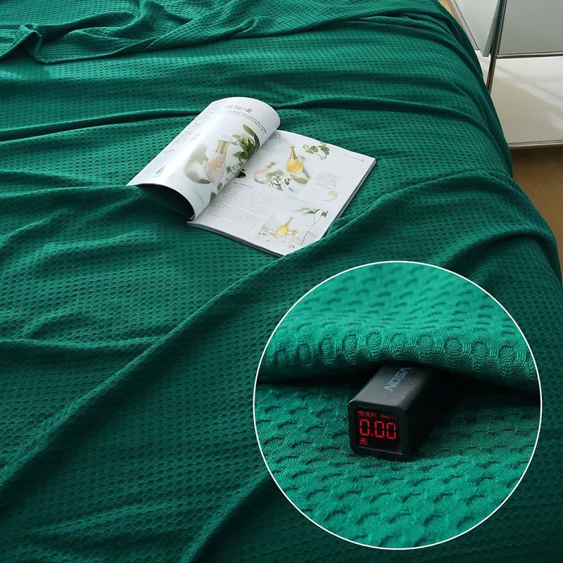 Luxury Bamboo Fiber Waffle Blankets Nordic Solid Pineapple Lightweight Sofa Cover Air Conditioning Nap Blanket for Home Office