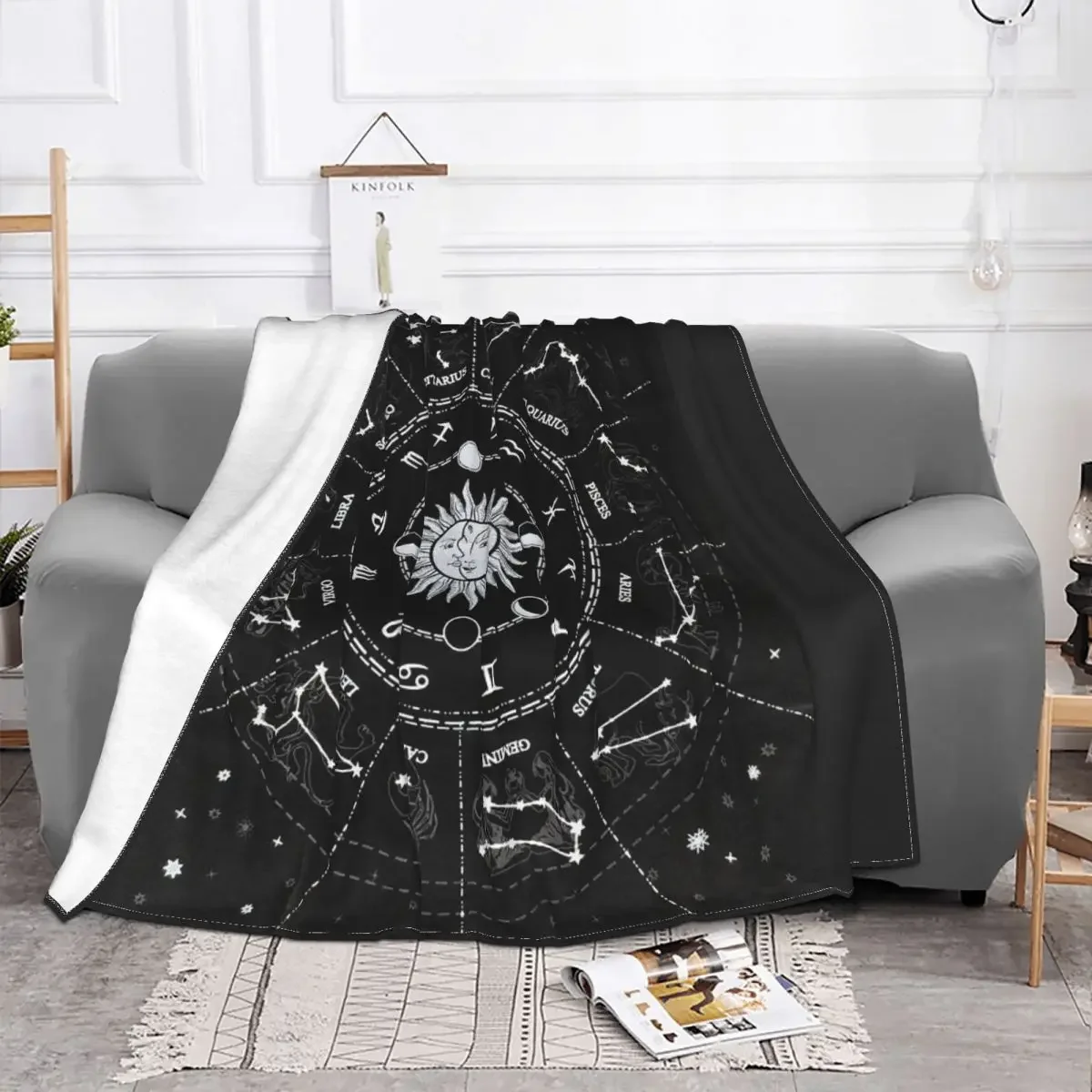 Ouija Board Mystical Coral Fleece Plush Throw Blanket Constellation Sun and moon Lunar eclipse Blanket for Car Warm Bedspread