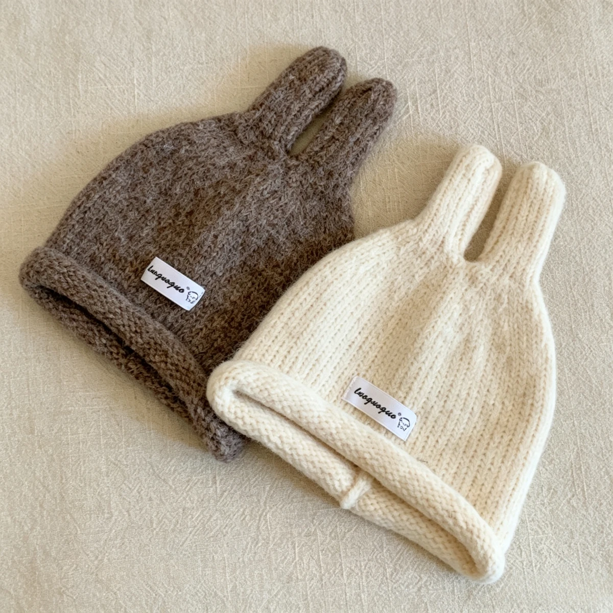 Niedliche Hasenohren-Baby-Wollmütze Herbst Winter Gerollter Rand Warme Strickmütze Kinder Jungen Mädchen Einfarbige Strickmütze Weihnachtsgeschenk – Detail 6