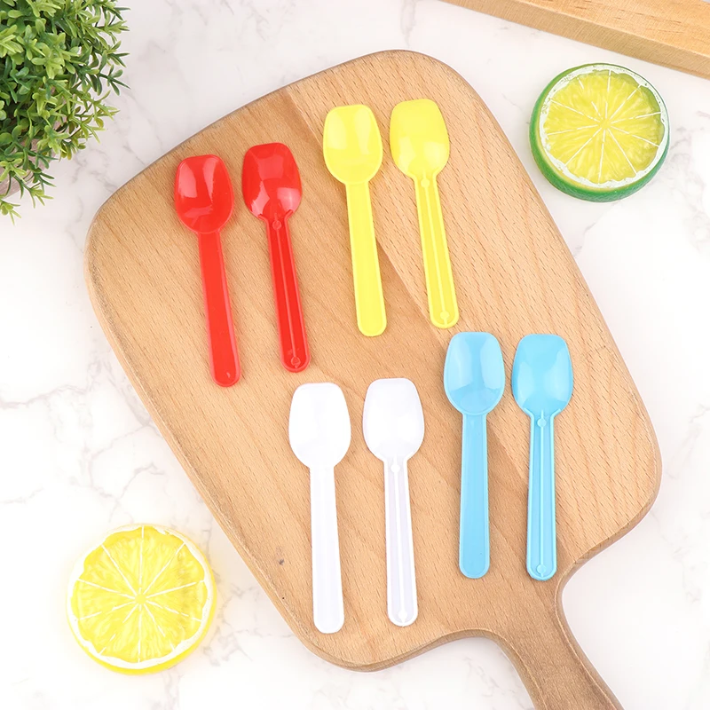 

50Pcs Dessert Scoop Plastic Ice Cream Scoop Family Spoons Soup Plastic Spoons Cute Tasting Scoop Great For Party Cutlery