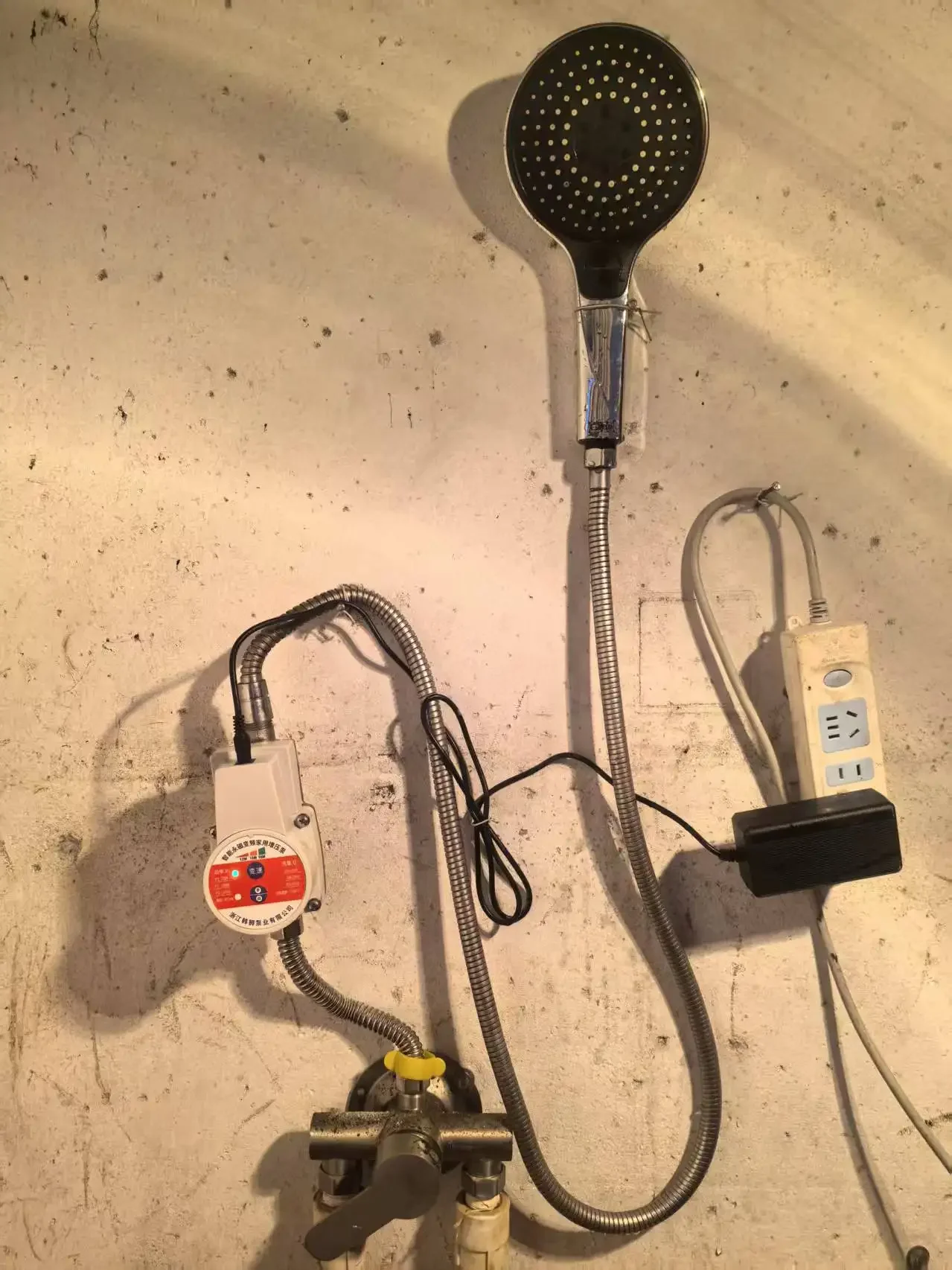 

Бытовой бустерный водяной насос 24 В, бустерный душ для всего дома