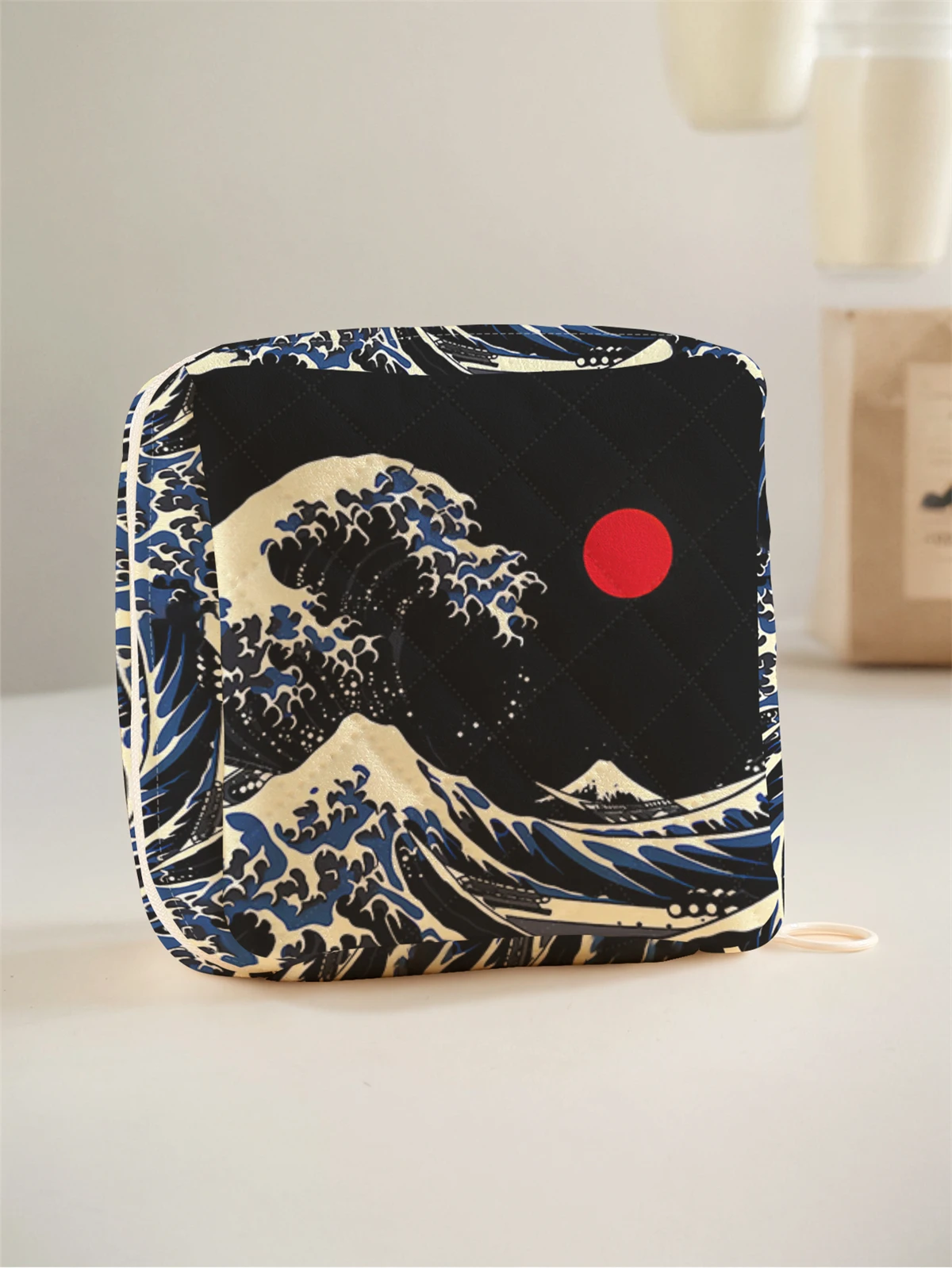 1 حقيبة تخزين مناديل صحية محمولة، مصنوعة من نمط سلحفاة الأعشاب البحرية ومواد شبكية ماسية، حقيبة مناديل نسائية خفيفة الوزن