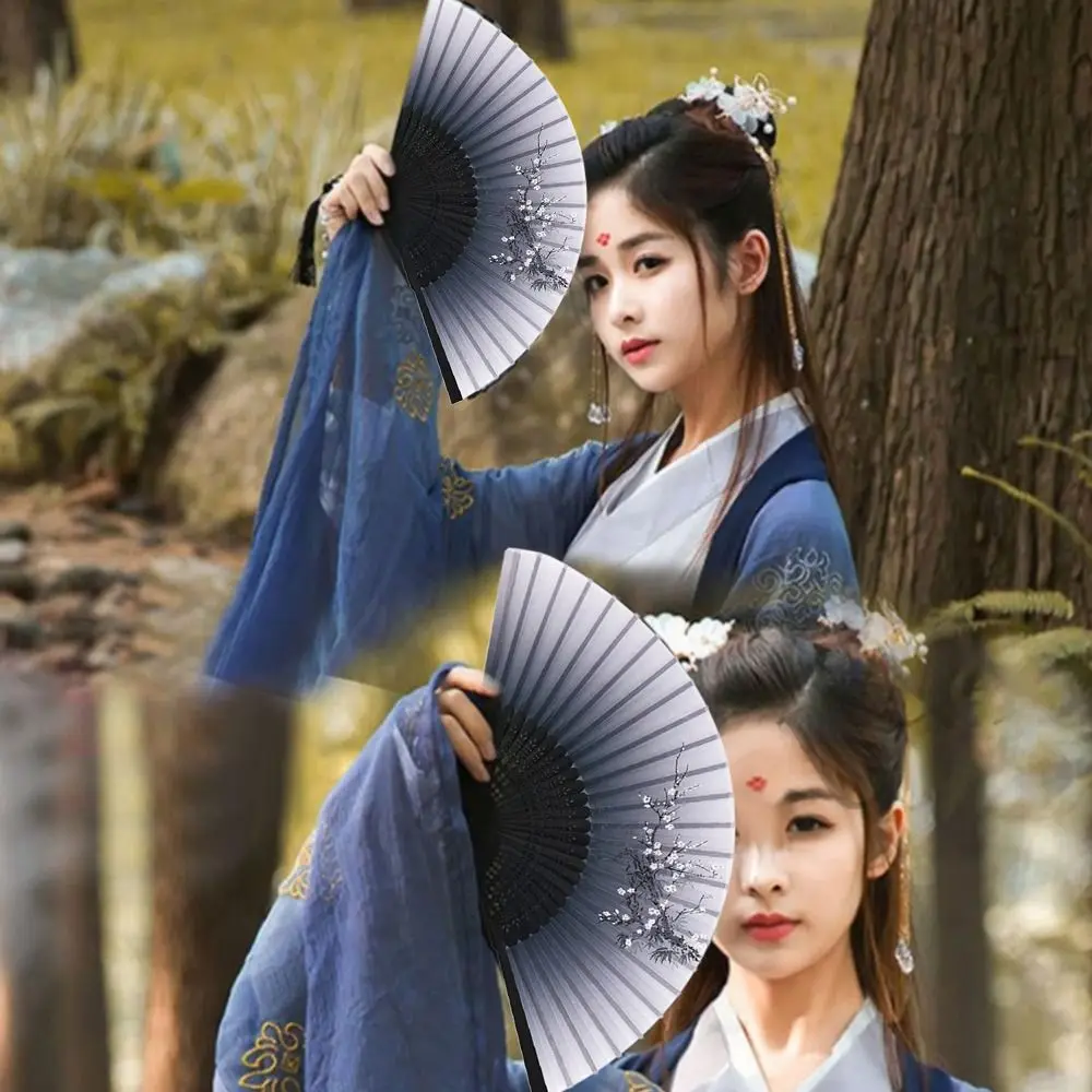 Éventail pliant chinois japonais en soie, pompon coloré, élégant, pour femme, Style Vintage, éventail à main en bambou