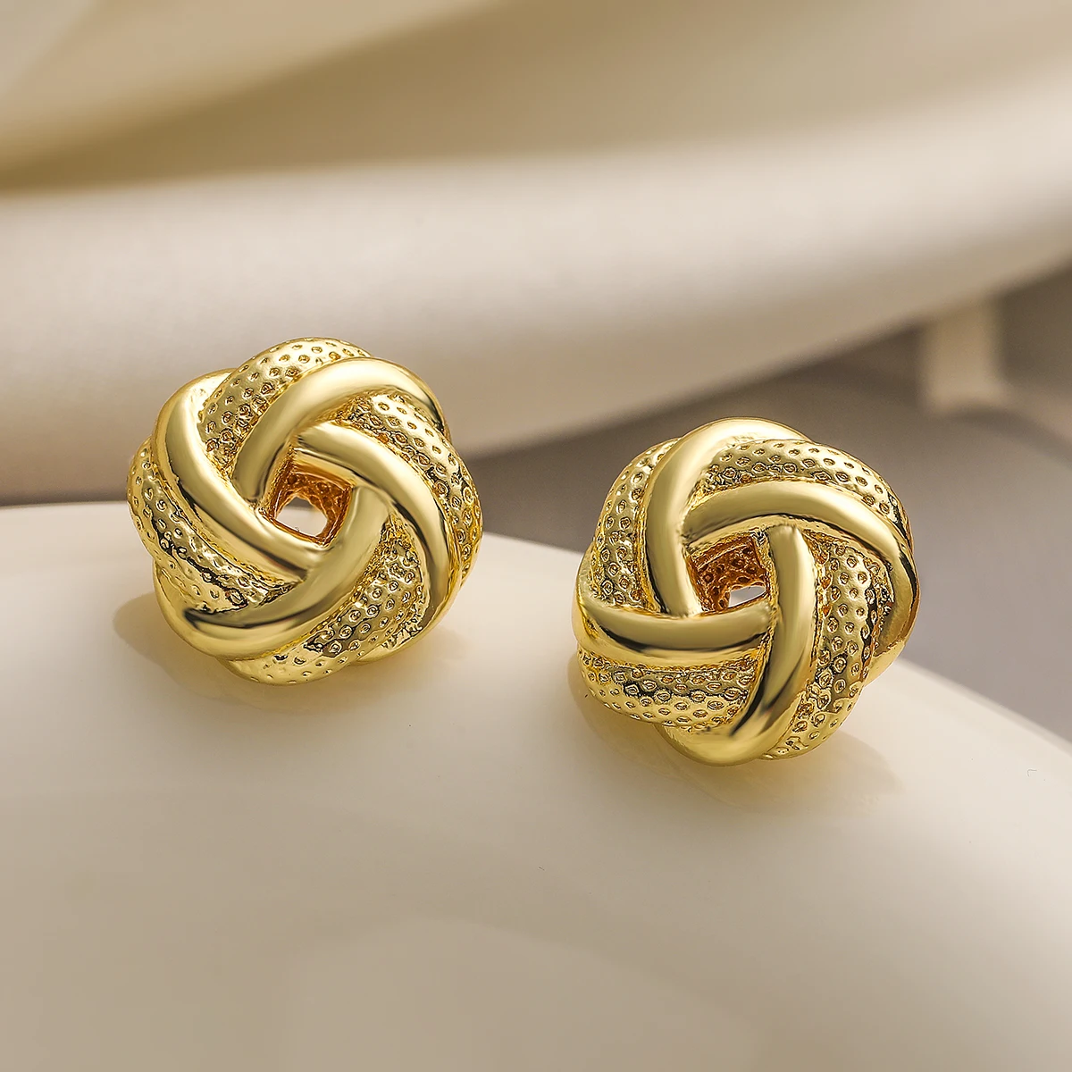 

cmoonry Trendy Gold Color Cute Geometric Stud Earrings For Women Girl Party Jewelry Birthday Gift