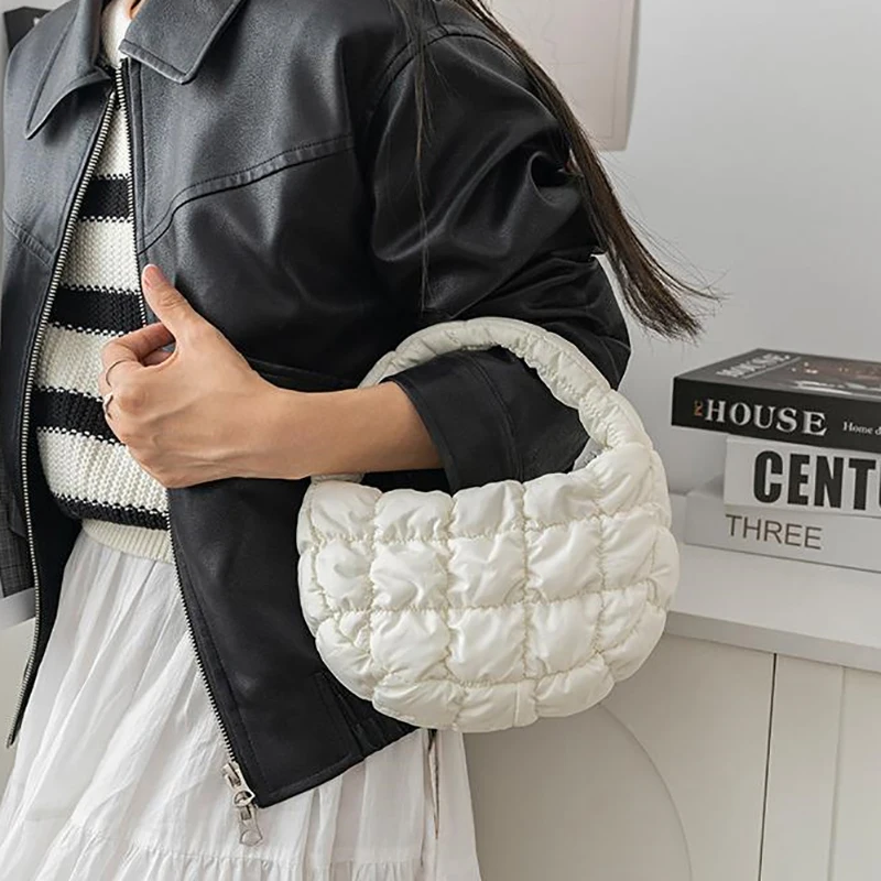 Fashion Mini Puffer Tote Bag Quilted Circle Phone Purse Elegant Purple Soft Nylon Padded Key Pouch Simple Trend Handbag