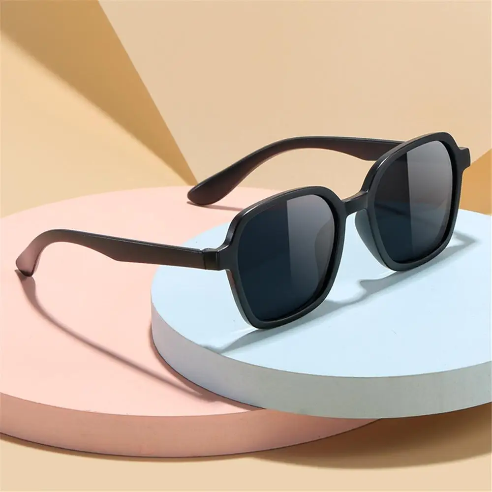 

Retro Korean Style Children's Sunglasses Colorful Eye Protection Boys and Girls Shades Square Frame Sun Glasses for Women & Men