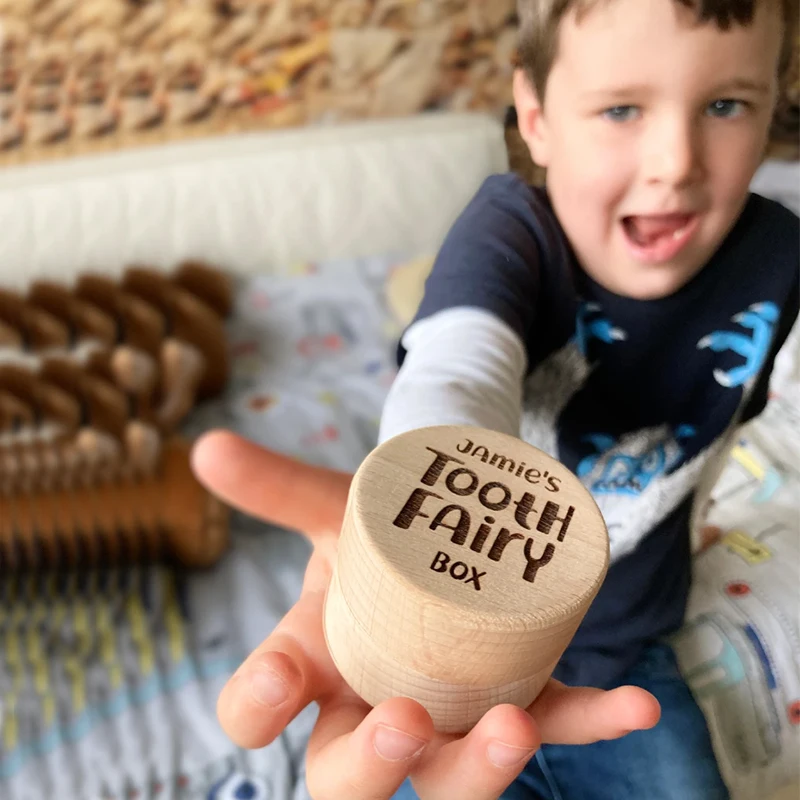 Caja de almacenamiento de hadas de dientes personalizada, recuerdo de madera grabado con el nombre del niño para los dientes del bebé, regalos de