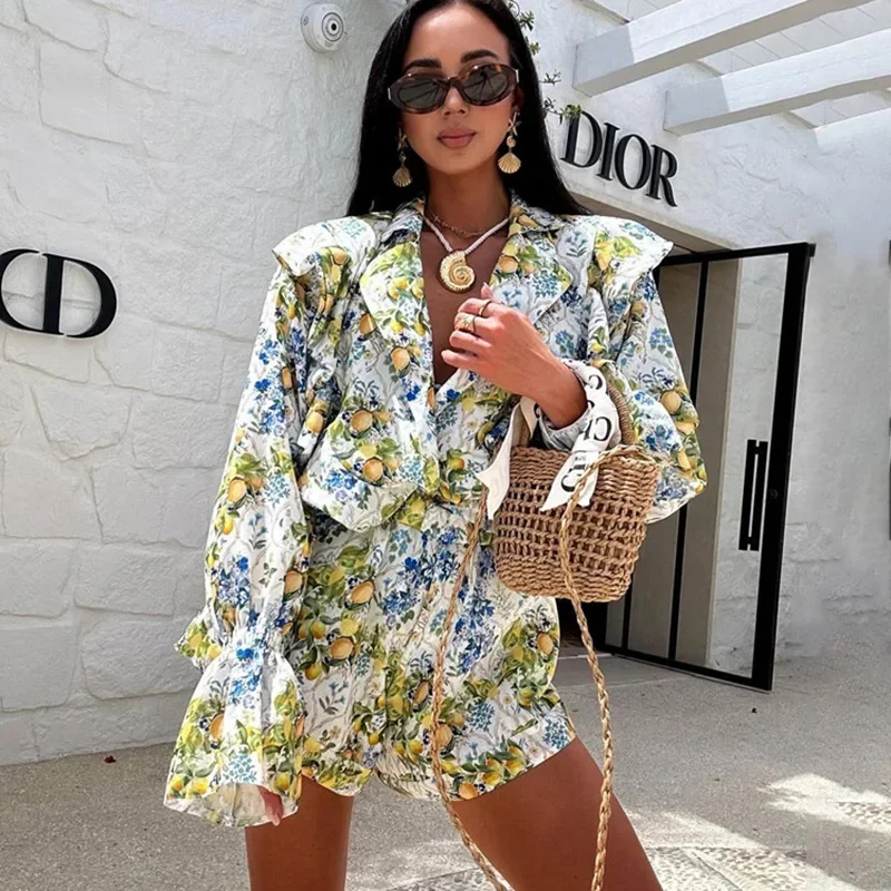 

Women's Printed Fashion Casual Suit Ruffled Flare Sleeve Top Shorts Two Piece Sets Loose Autumn New Female Commuting