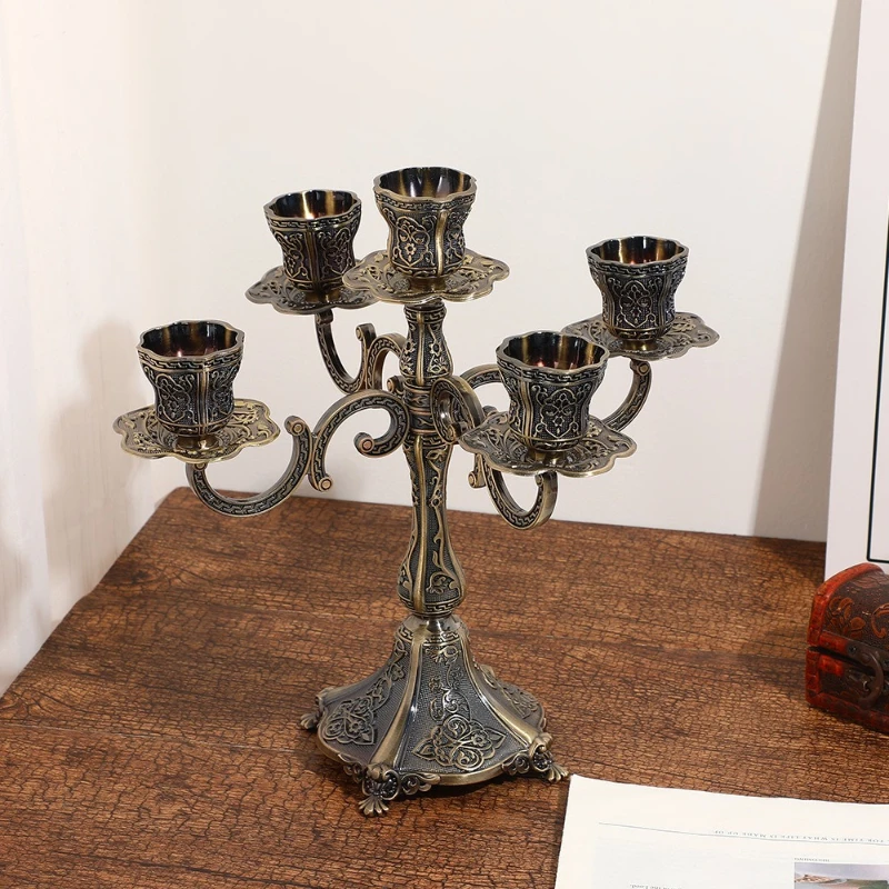 Light Luxury Retro Candle Holder Scandinavian Zinc Alloy Electroplated Multi-Specification Wedding Candlestick Home Decoration