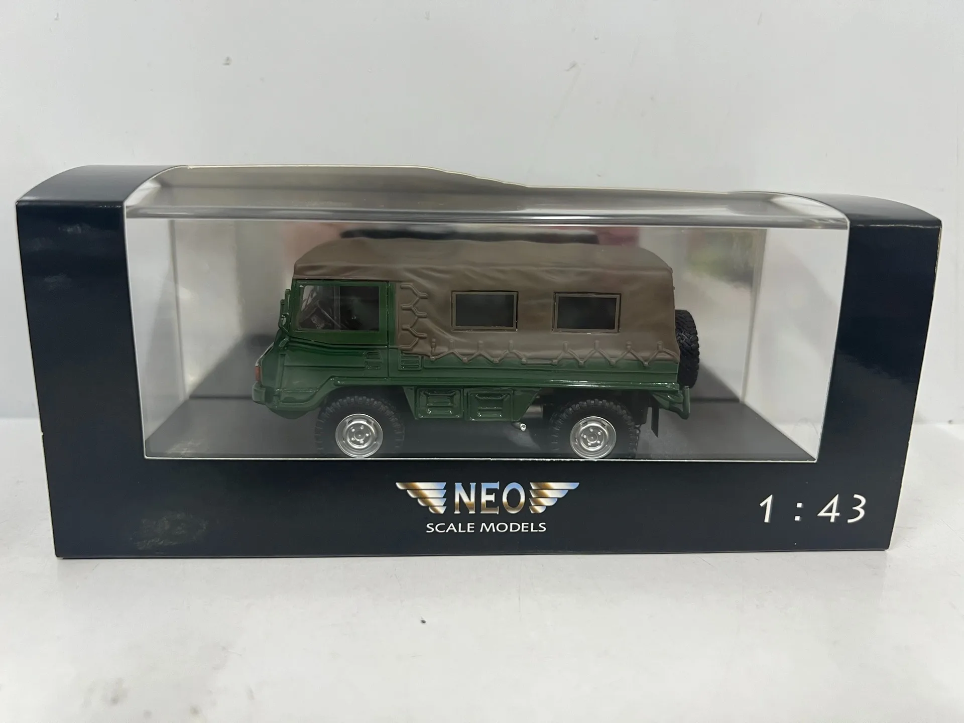

Литой под давлением NEO масштаб 1/43 внедорожник Steyr-Puch Pinzgauer 710M Ван модель автомобиля из смолы Коллекционная игрушка в подарок сувенирный дисплей
