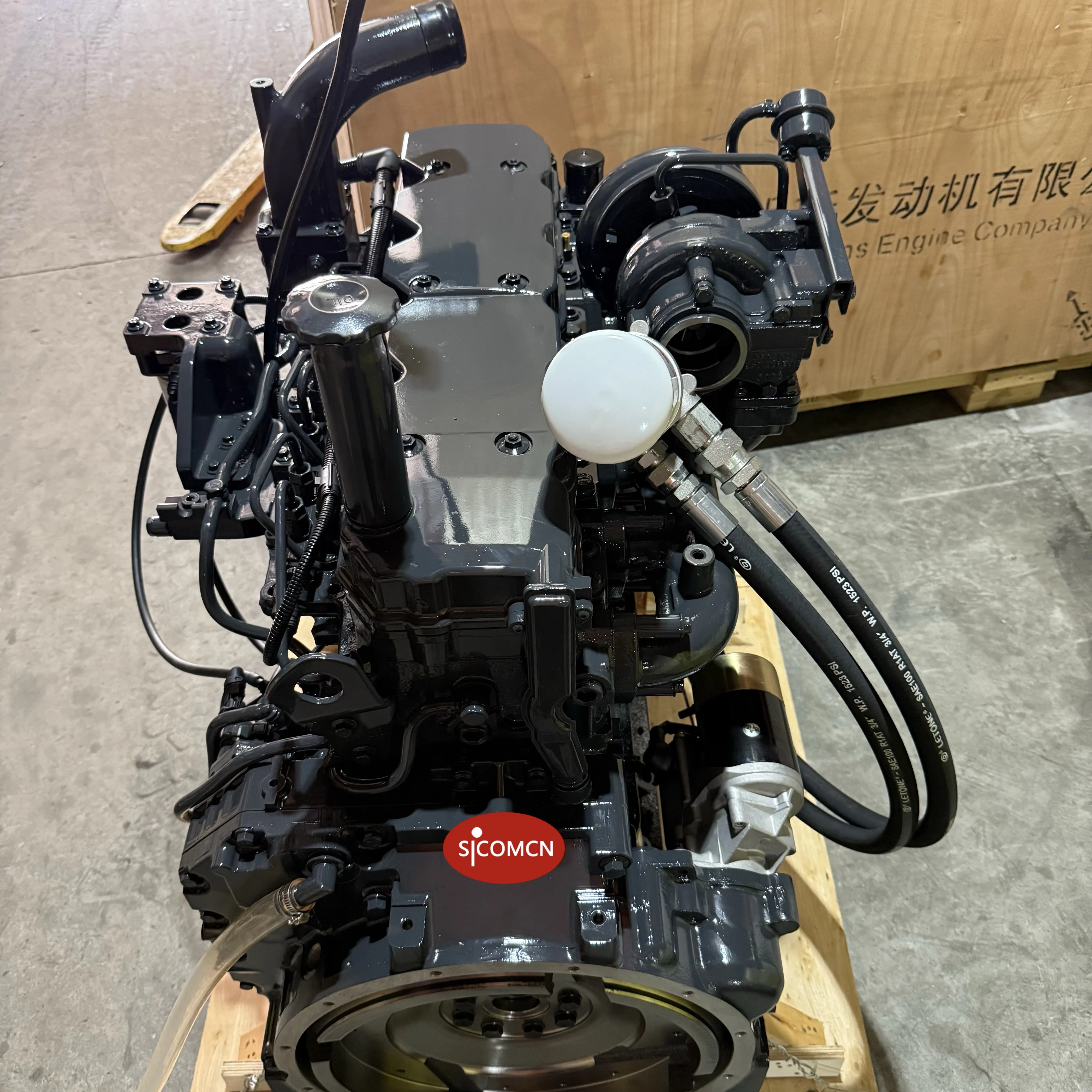 Engine Assembly SAA6D107E-1 6D107 For Komatsu Excavator PC200-8 PC220-8 PC240-8 Loader Construction Machinery