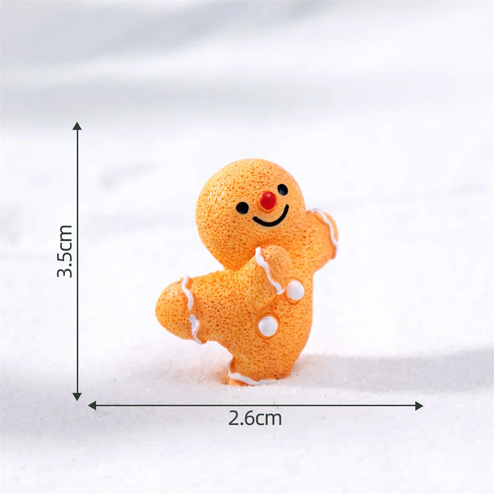 Wholesale Miniatures Christmas Tree Snowman Figurines Santa Ornaments Decoration Home New Year Xmas Gift Box Doll House Decor