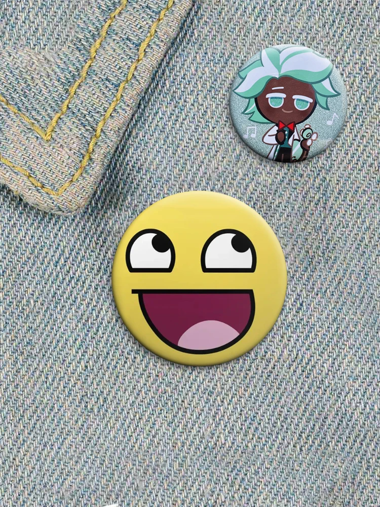 50/58mm Anime Game Cookie Run Kingdom Figure Brooch Handmade Enamel Pins Cosplay Badge for Collar Backpack Hat Decoration Gifts