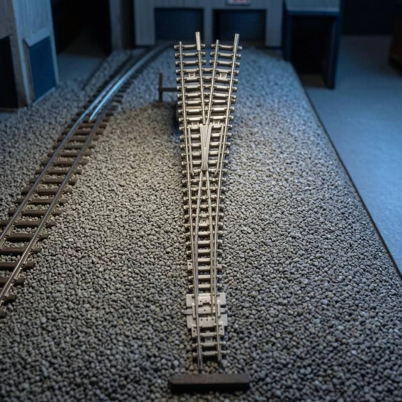 N Scale Turnout Full-Route 1:160 Track Switch 10-Degree Rail Turnout Mounting Base 1:160 Railway Switch Slim Design