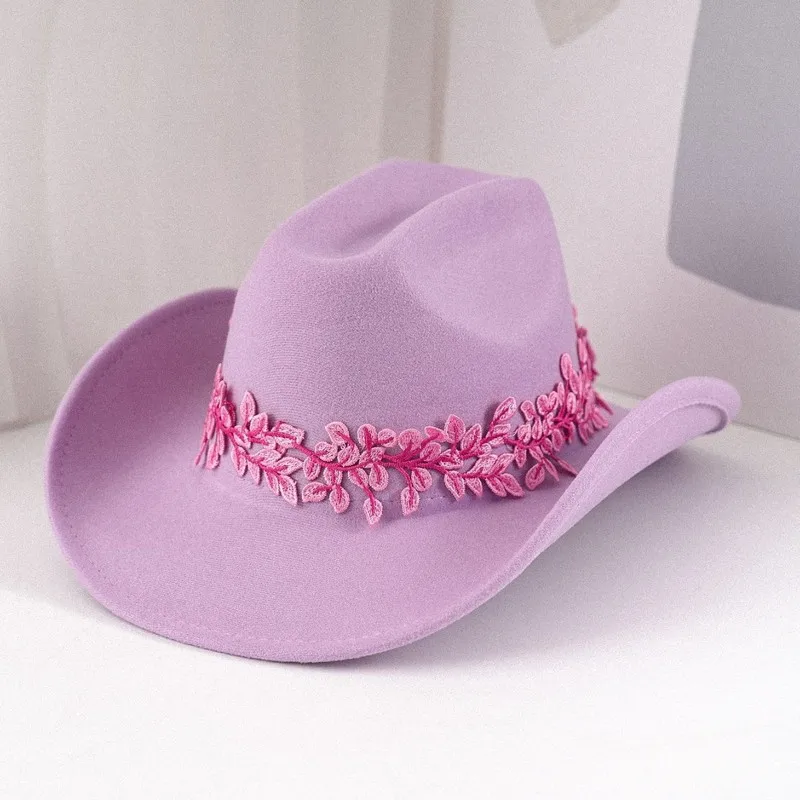 Felt cowboy hat with three-dimensional leaf embellishments, creating a European and American-inspired look, perfect for dates, a