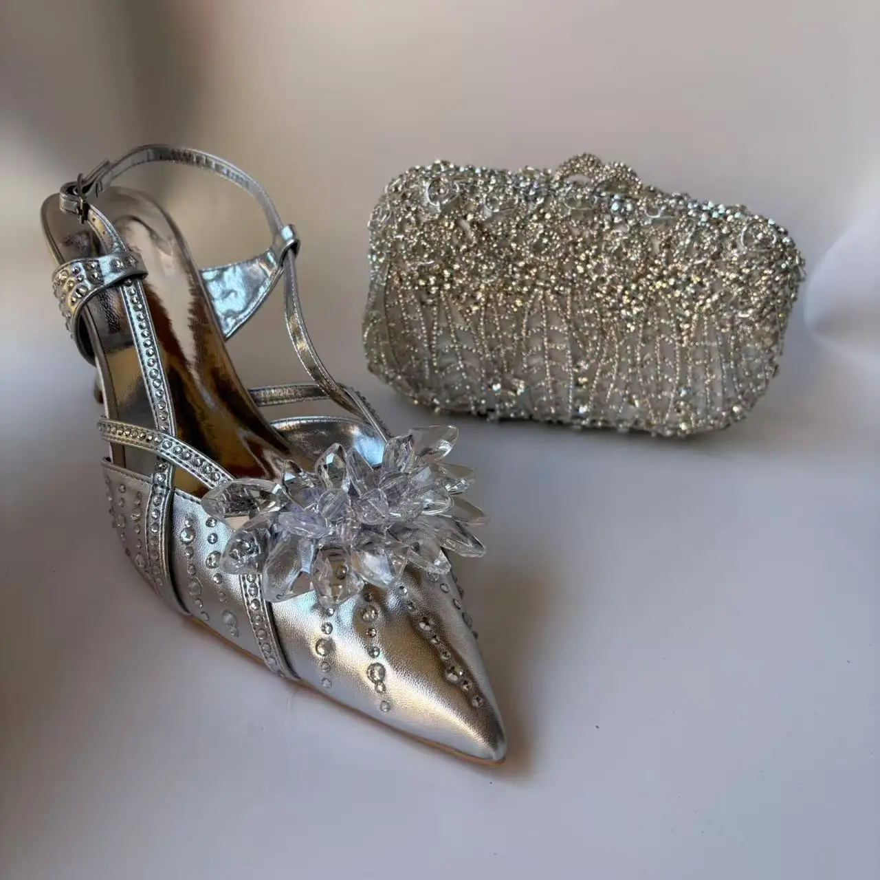 Bag and Shoes g