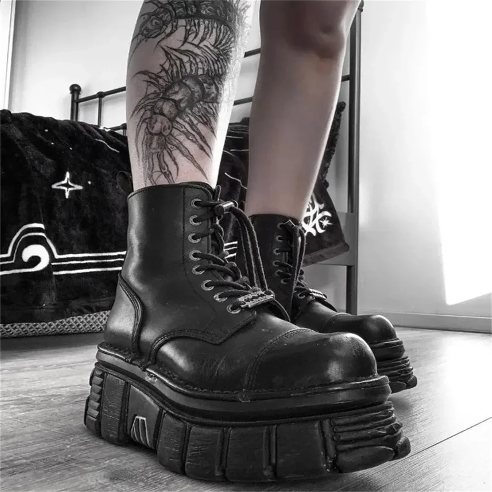 Brand New  Motorcycle Ankle Boots Gothic Street Chunky Heels Platform Short Boots Ladies Matal Autumn/Winter Shoes For Woman